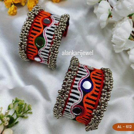 Navratri Handcuff - AL - 612